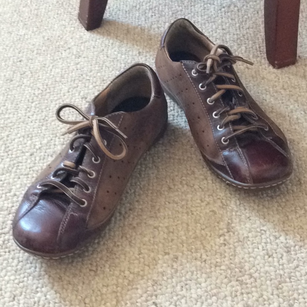 Born Leather Shoe